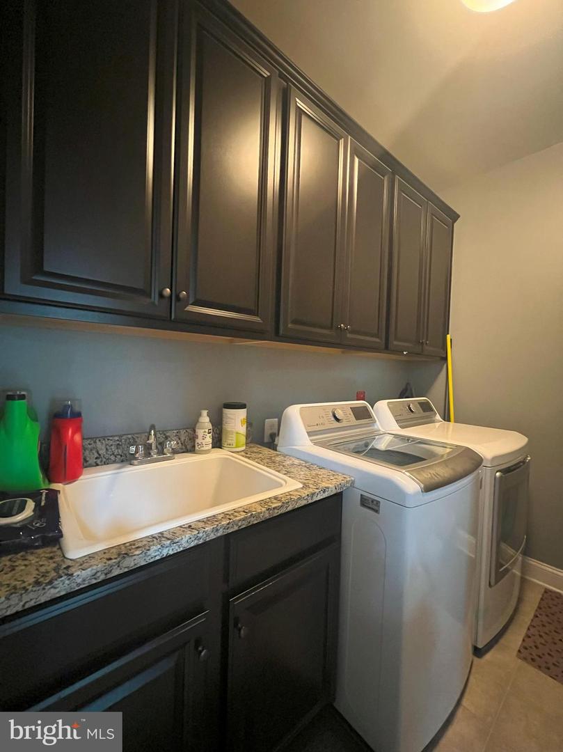 3348 SOARING CIR, WOODBRIDGE, Virginia 22193, 5 Bedrooms Bedrooms, ,4 BathroomsBathrooms,Residential,For sale,3348 SOARING CIR,VAPW2095666 MLS # VAPW2095666