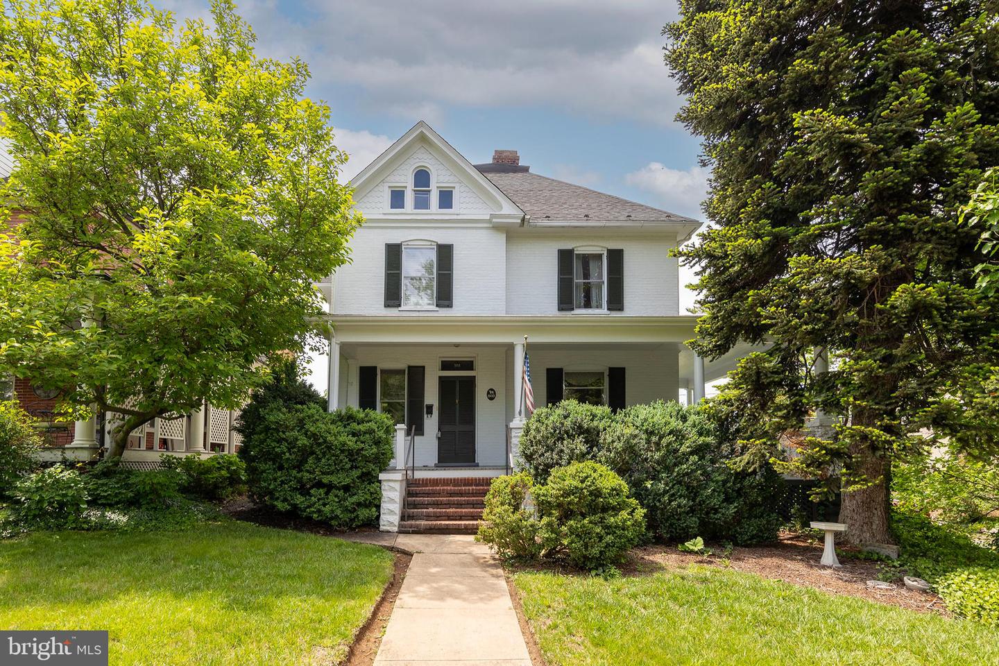 503 S WASHINGTON ST, WINCHESTER, Virginia 22601, 5 Bedrooms Bedrooms, ,4 BathroomsBathrooms,Residential,For sale,503 S WASHINGTON ST,VAWI2007840 MLS # VAWI2007840
