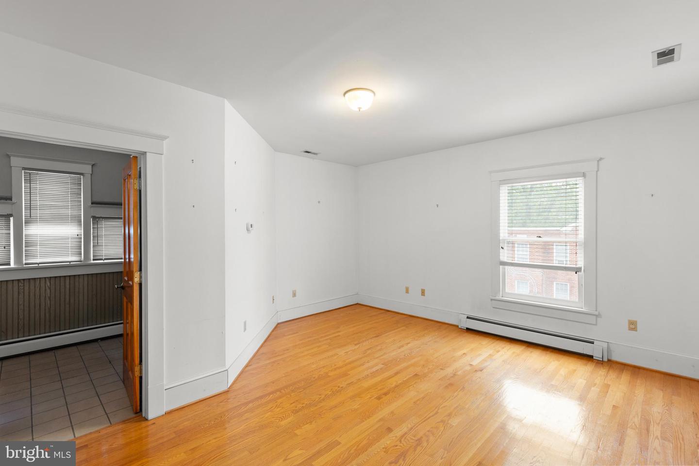 503 S WASHINGTON ST, WINCHESTER, Virginia 22601, 5 Bedrooms Bedrooms, ,4 BathroomsBathrooms,Residential,For sale,503 S WASHINGTON ST,VAWI2007840 MLS # VAWI2007840