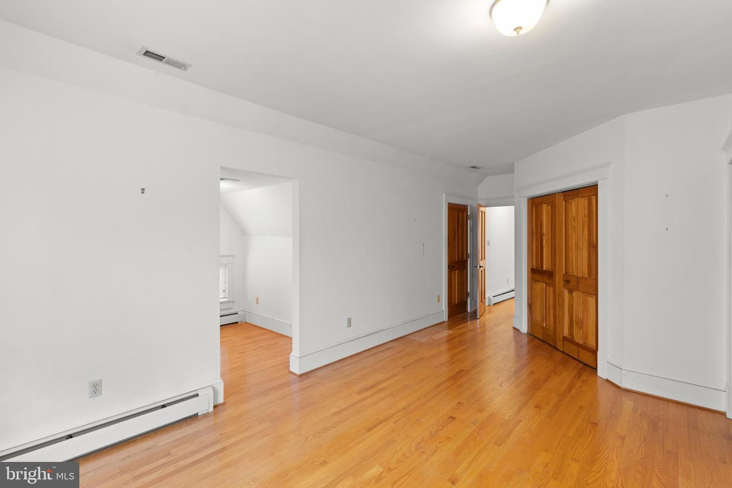 503 S WASHINGTON ST, WINCHESTER, Virginia 22601, 5 Bedrooms Bedrooms, ,4 BathroomsBathrooms,Residential,For sale,503 S WASHINGTON ST,VAWI2007840 MLS # VAWI2007840