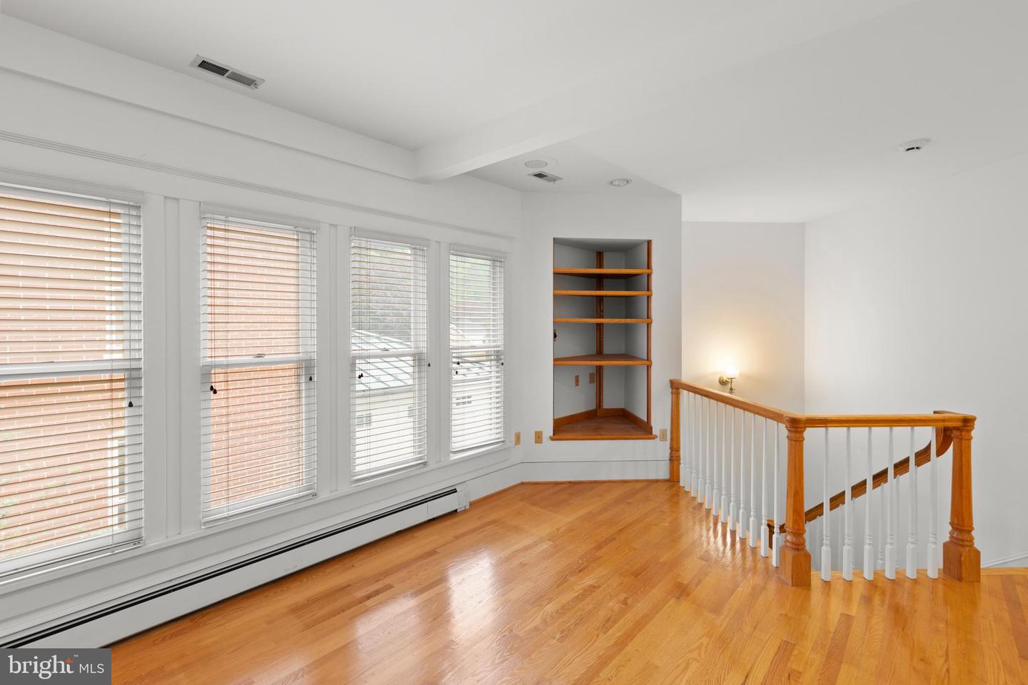 503 S WASHINGTON ST, WINCHESTER, Virginia 22601, 5 Bedrooms Bedrooms, ,4 BathroomsBathrooms,Residential,For sale,503 S WASHINGTON ST,VAWI2007840 MLS # VAWI2007840