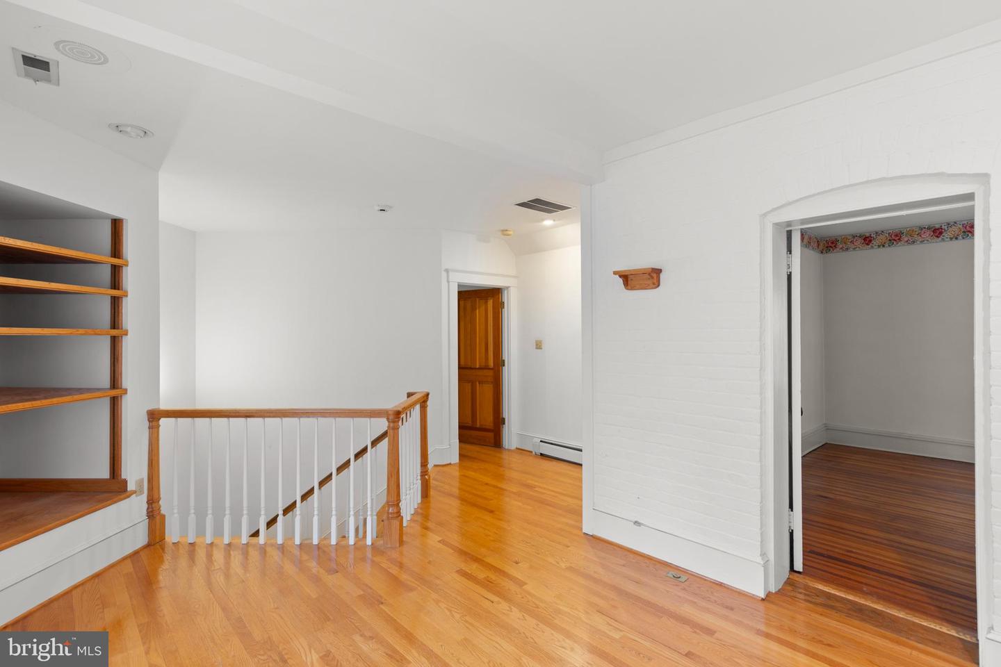 503 S WASHINGTON ST, WINCHESTER, Virginia 22601, 5 Bedrooms Bedrooms, ,4 BathroomsBathrooms,Residential,For sale,503 S WASHINGTON ST,VAWI2007840 MLS # VAWI2007840