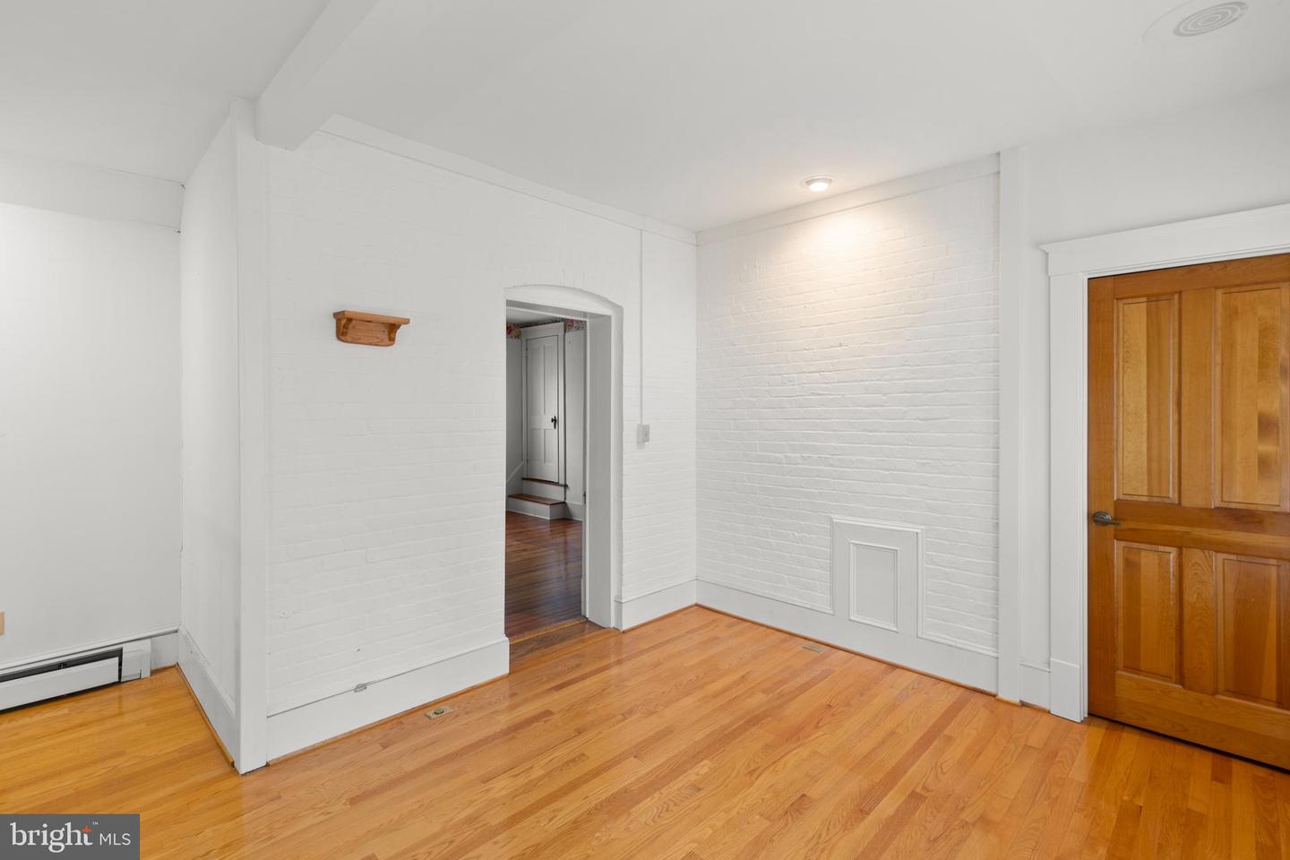 503 S WASHINGTON ST, WINCHESTER, Virginia 22601, 5 Bedrooms Bedrooms, ,4 BathroomsBathrooms,Residential,For sale,503 S WASHINGTON ST,VAWI2007840 MLS # VAWI2007840