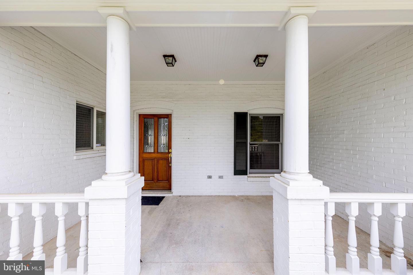 503 S WASHINGTON ST, WINCHESTER, Virginia 22601, 5 Bedrooms Bedrooms, ,4 BathroomsBathrooms,Residential,For sale,503 S WASHINGTON ST,VAWI2007840 MLS # VAWI2007840