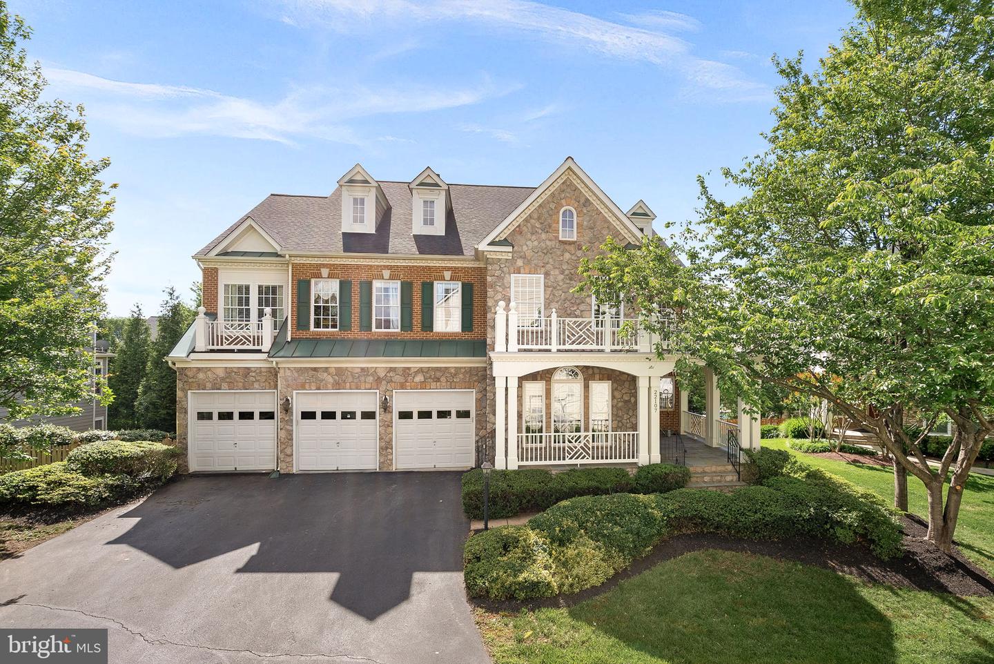 22107 WHISPERHILL CT, BROADLANDS, Virginia 20148, 7 Bedrooms Bedrooms, ,6 BathroomsBathrooms,Residential,For sale,22107 WHISPERHILL CT,VALO2098010 MLS # VALO2098010