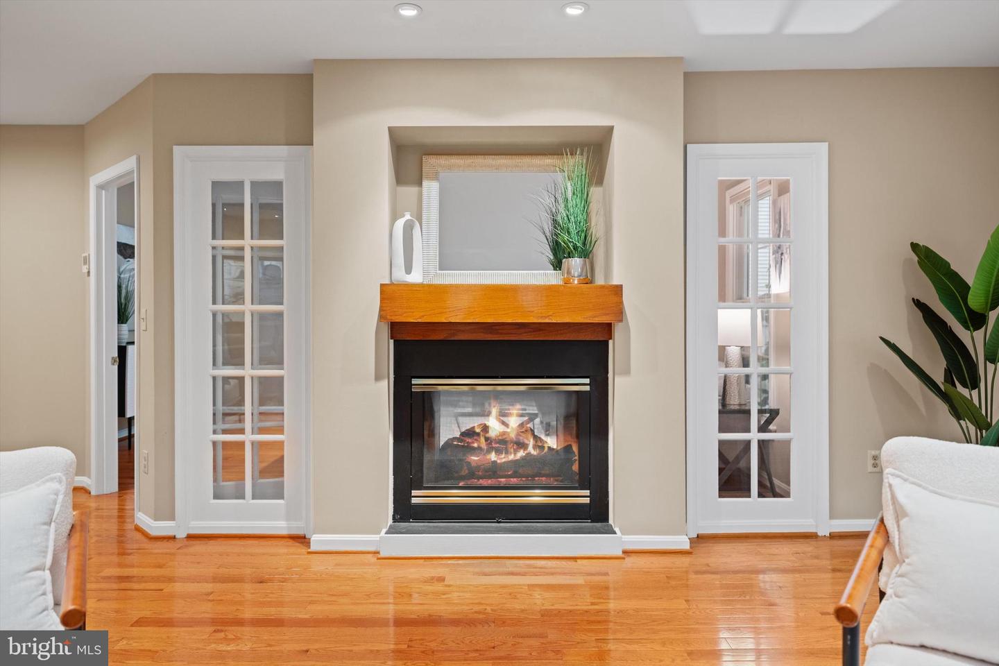 2300 YVONNES WAY, DUNN LORING, Virginia 22027, 4 Bedrooms Bedrooms, ,4 BathroomsBathrooms,Residential,For sale,2300 YVONNES WAY,VAFX2243606 MLS # VAFX2243606