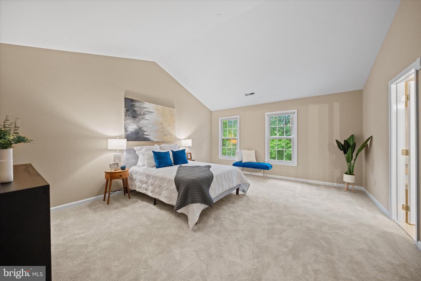 2300 YVONNES WAY, DUNN LORING, Virginia 22027, 4 Bedrooms Bedrooms, ,4 BathroomsBathrooms,Residential,For sale,2300 YVONNES WAY,VAFX2243606 MLS # VAFX2243606