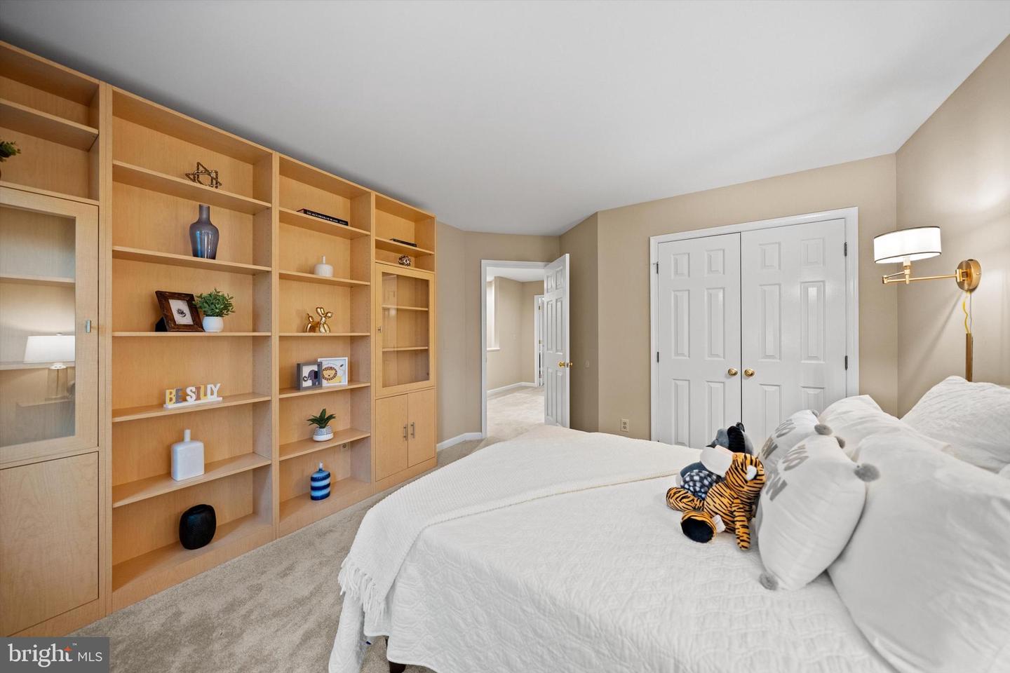 2300 YVONNES WAY, DUNN LORING, Virginia 22027, 4 Bedrooms Bedrooms, ,4 BathroomsBathrooms,Residential,For sale,2300 YVONNES WAY,VAFX2243606 MLS # VAFX2243606