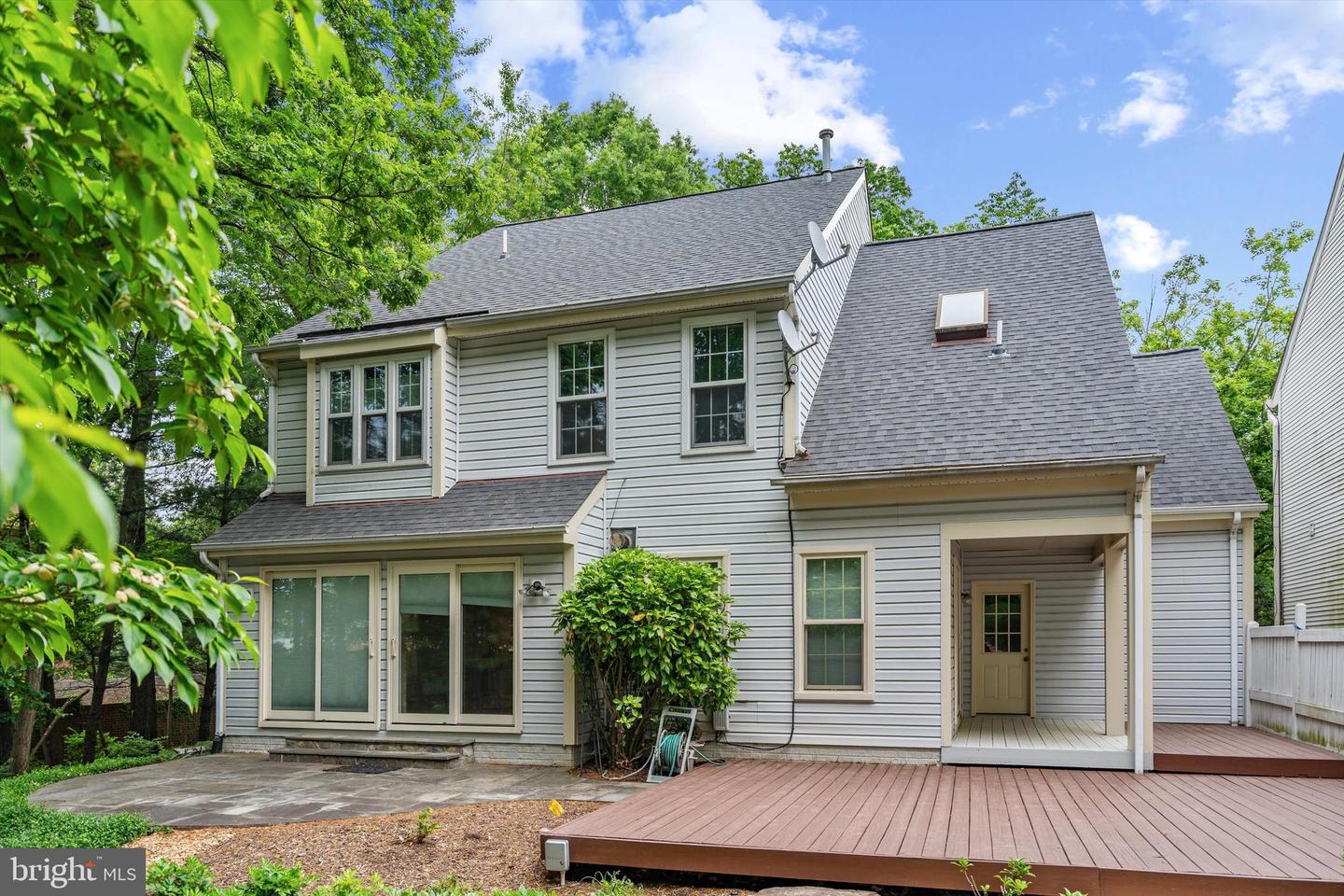 2300 YVONNES WAY, DUNN LORING, Virginia 22027, 4 Bedrooms Bedrooms, ,4 BathroomsBathrooms,Residential,For sale,2300 YVONNES WAY,VAFX2243606 MLS # VAFX2243606