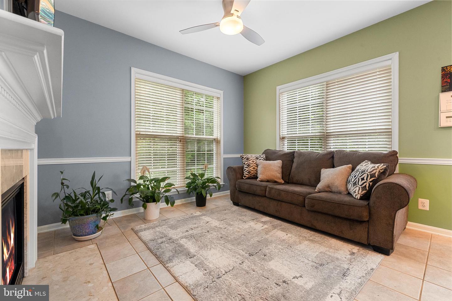 4000 TIMBER OAK TRL, FAIRFAX, Virginia 22033, 4 Bedrooms Bedrooms, ,3 BathroomsBathrooms,Residential,For sale,4000 TIMBER OAK TRL,VAFX2243640 MLS # VAFX2243640