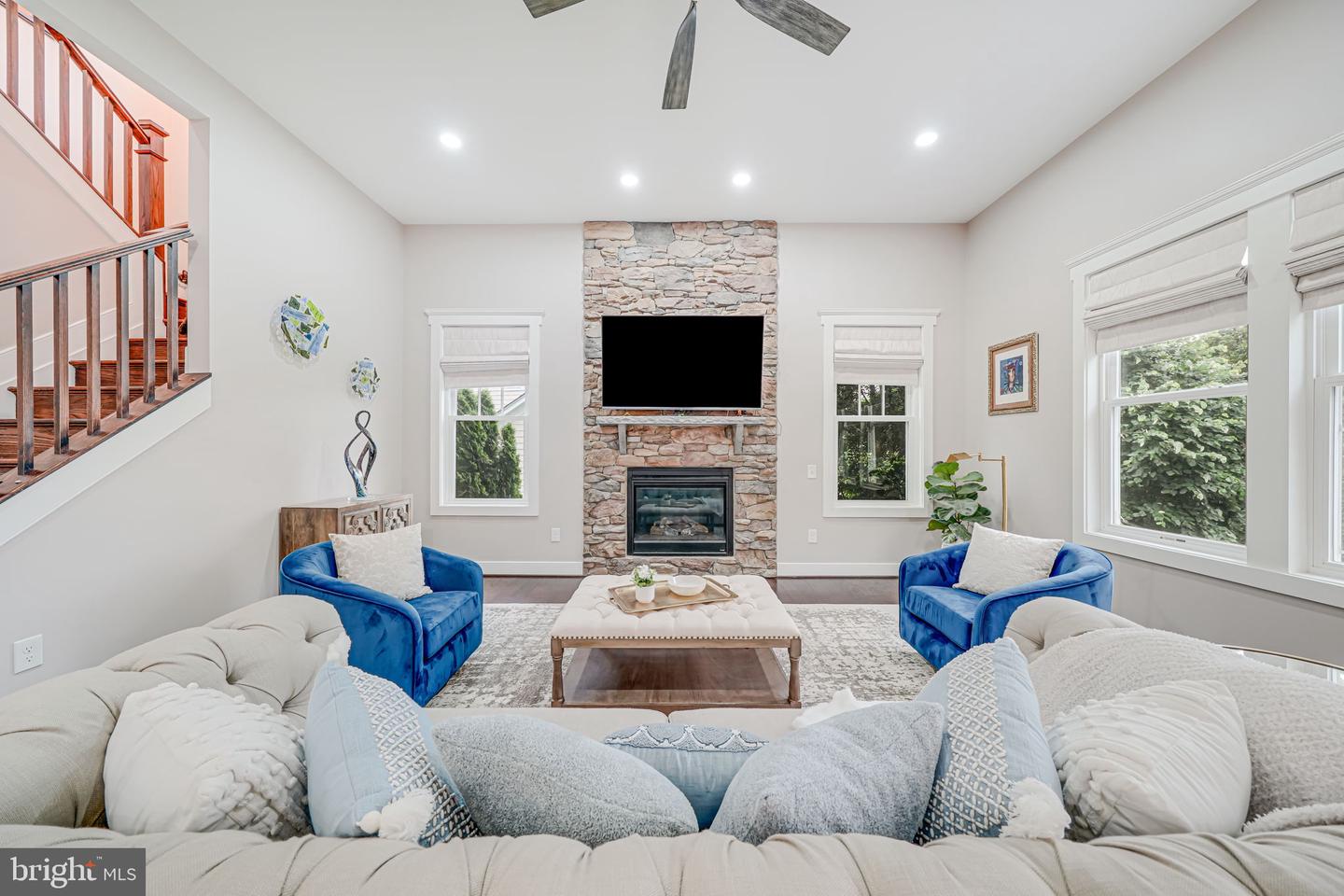 41151 WHITE CEDAR CT, ALDIE, Virginia 20105, 6 Bedrooms Bedrooms, ,5 BathroomsBathrooms,Residential,For sale,41151 WHITE CEDAR CT,VALO2098054 MLS # VALO2098054