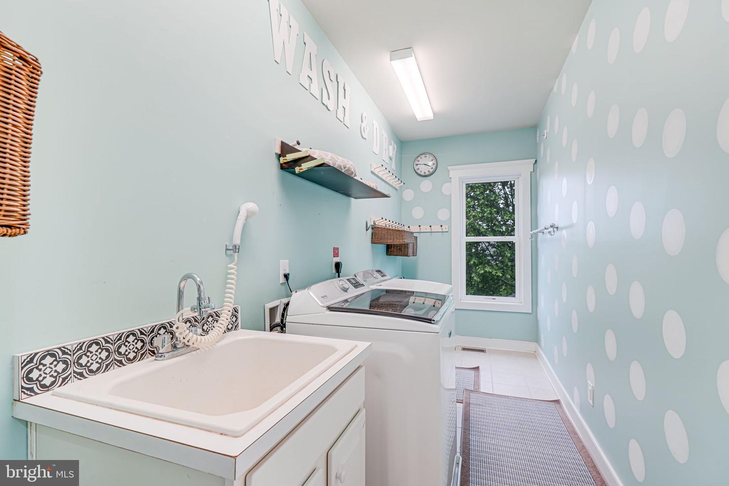 41151 WHITE CEDAR CT, ALDIE, Virginia 20105, 6 Bedrooms Bedrooms, ,5 BathroomsBathrooms,Residential,For sale,41151 WHITE CEDAR CT,VALO2098054 MLS # VALO2098054