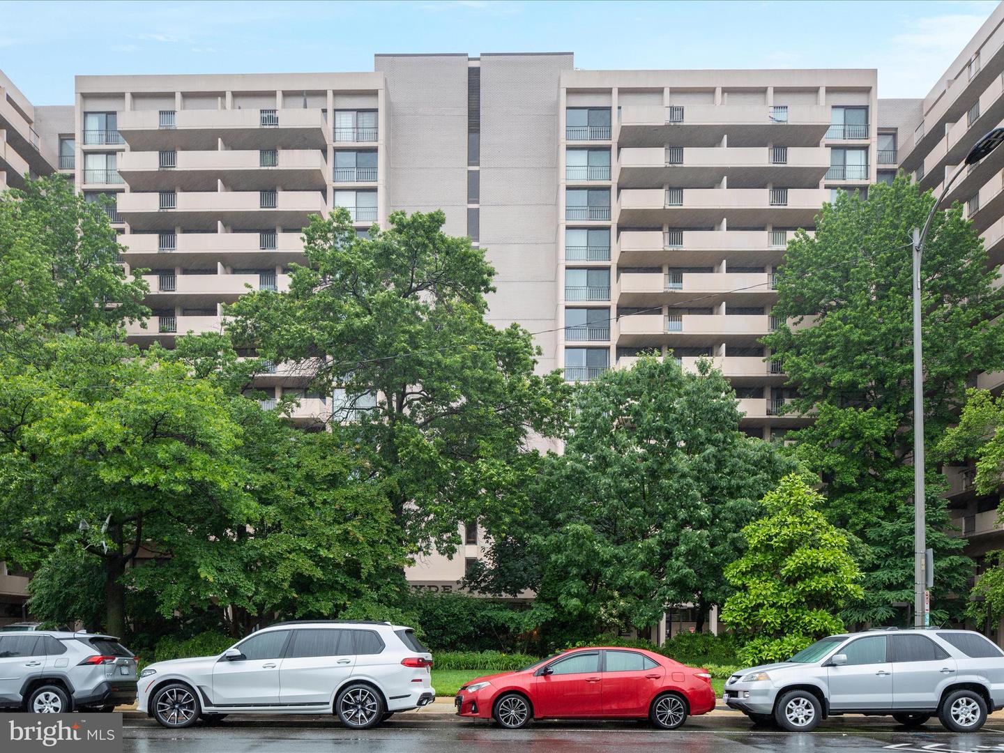 4141 N HENDERSON RD N #809, ARLINGTON, Virginia 22203, ,1 BathroomBathrooms,Residential,For sale,4141 N HENDERSON RD N #809,VAAR2058304 MLS # VAAR2058304