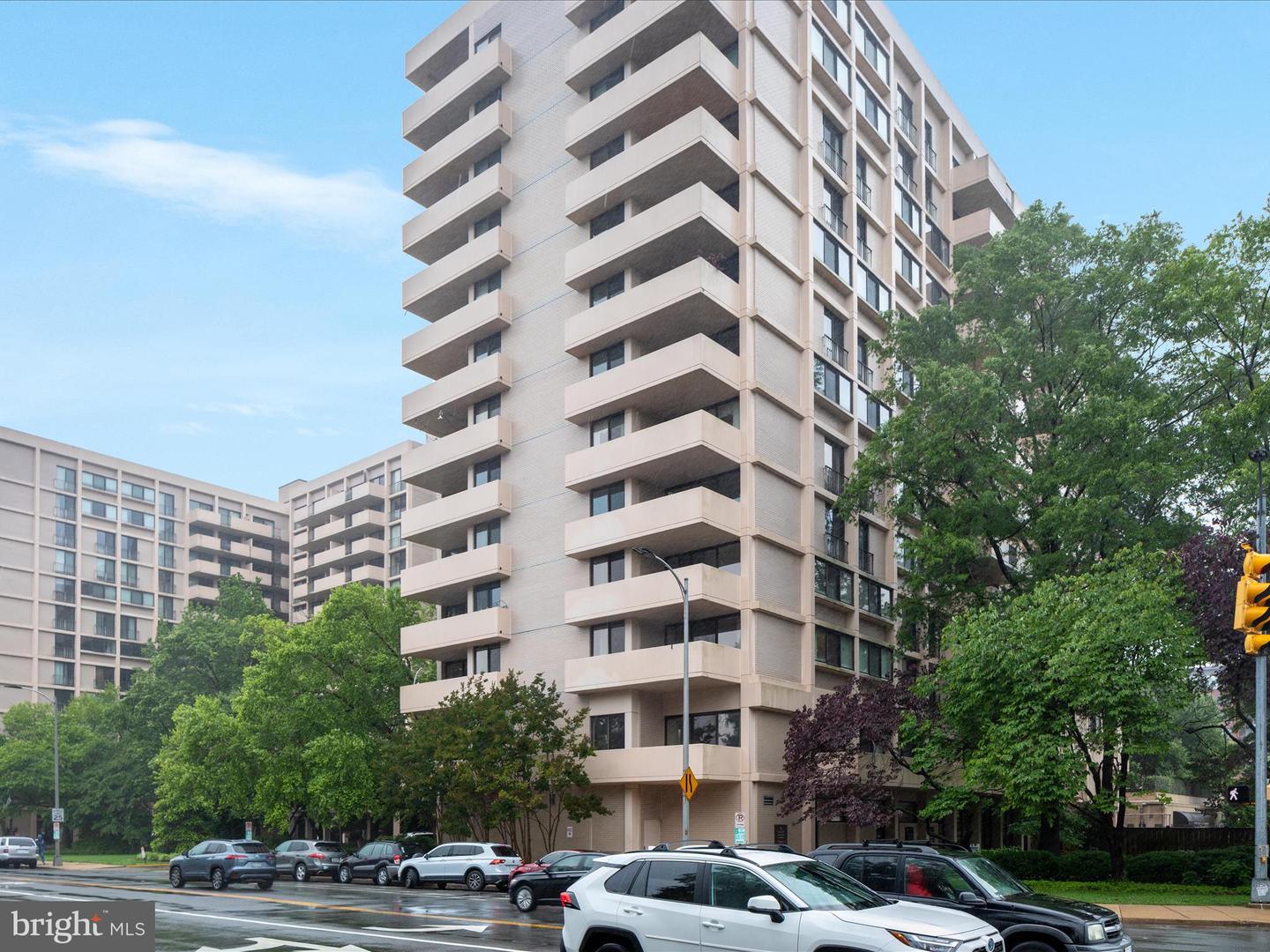 4141 N HENDERSON RD N #809, ARLINGTON, Virginia 22203, ,1 BathroomBathrooms,Residential,For sale,4141 N HENDERSON RD N #809,VAAR2058304 MLS # VAAR2058304