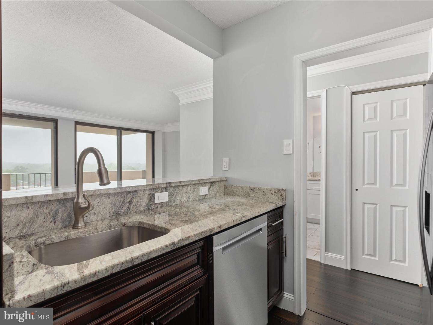 4141 N HENDERSON RD N #809, ARLINGTON, Virginia 22203, ,1 BathroomBathrooms,Residential,For sale,4141 N HENDERSON RD N #809,VAAR2058304 MLS # VAAR2058304