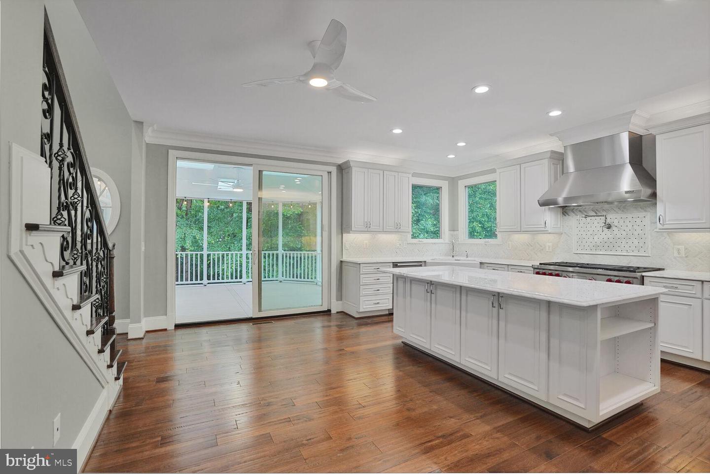 13013 DUNHILL DR, FAIRFAX, Virginia 22030, 5 Bedrooms Bedrooms, ,4 BathroomsBathrooms,Residential,For sale,13013 DUNHILL DR,VAFX2243650 MLS # VAFX2243650
