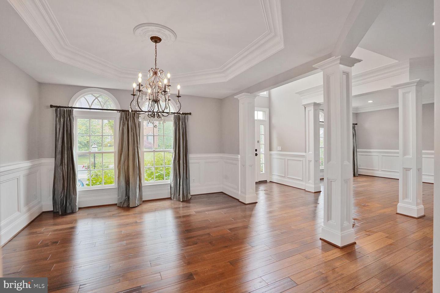 13013 DUNHILL DR, FAIRFAX, Virginia 22030, 5 Bedrooms Bedrooms, ,4 BathroomsBathrooms,Residential,For sale,13013 DUNHILL DR,VAFX2243650 MLS # VAFX2243650