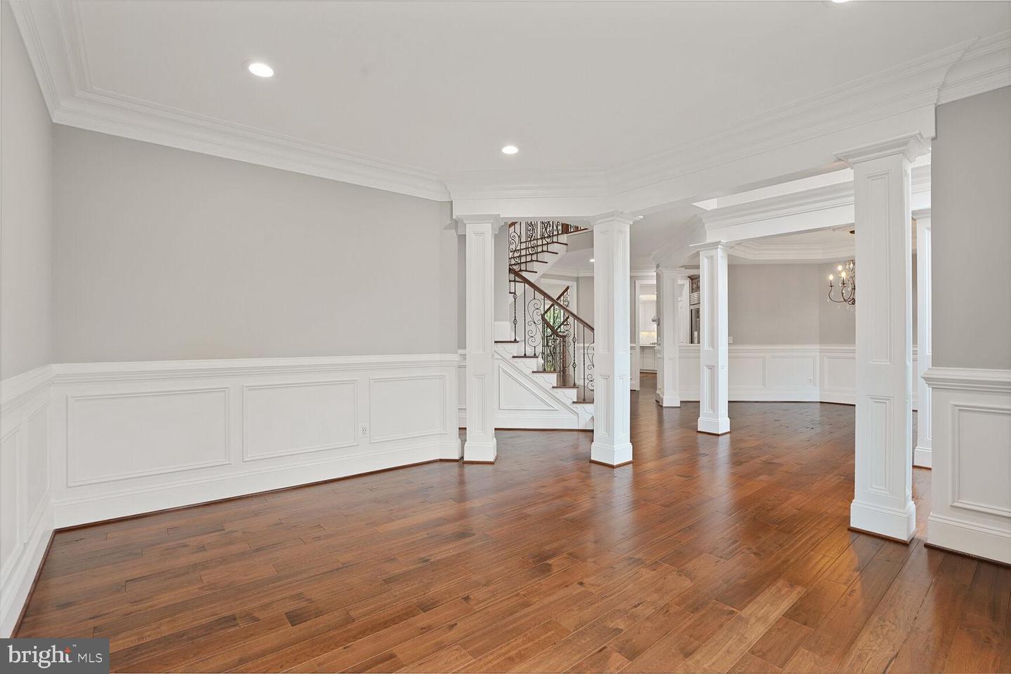 13013 DUNHILL DR, FAIRFAX, Virginia 22030, 5 Bedrooms Bedrooms, ,4 BathroomsBathrooms,Residential,For sale,13013 DUNHILL DR,VAFX2243650 MLS # VAFX2243650
