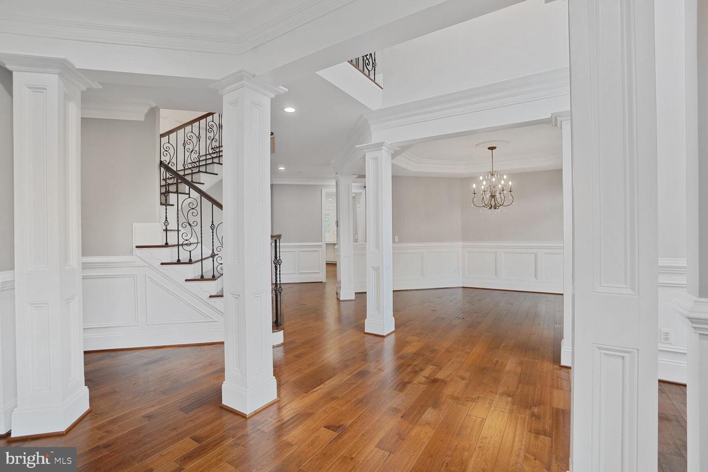 13013 DUNHILL DR, FAIRFAX, Virginia 22030, 5 Bedrooms Bedrooms, ,4 BathroomsBathrooms,Residential,For sale,13013 DUNHILL DR,VAFX2243650 MLS # VAFX2243650