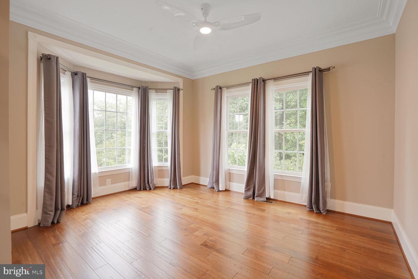 13013 DUNHILL DR, FAIRFAX, Virginia 22030, 5 Bedrooms Bedrooms, ,4 BathroomsBathrooms,Residential,For sale,13013 DUNHILL DR,VAFX2243650 MLS # VAFX2243650