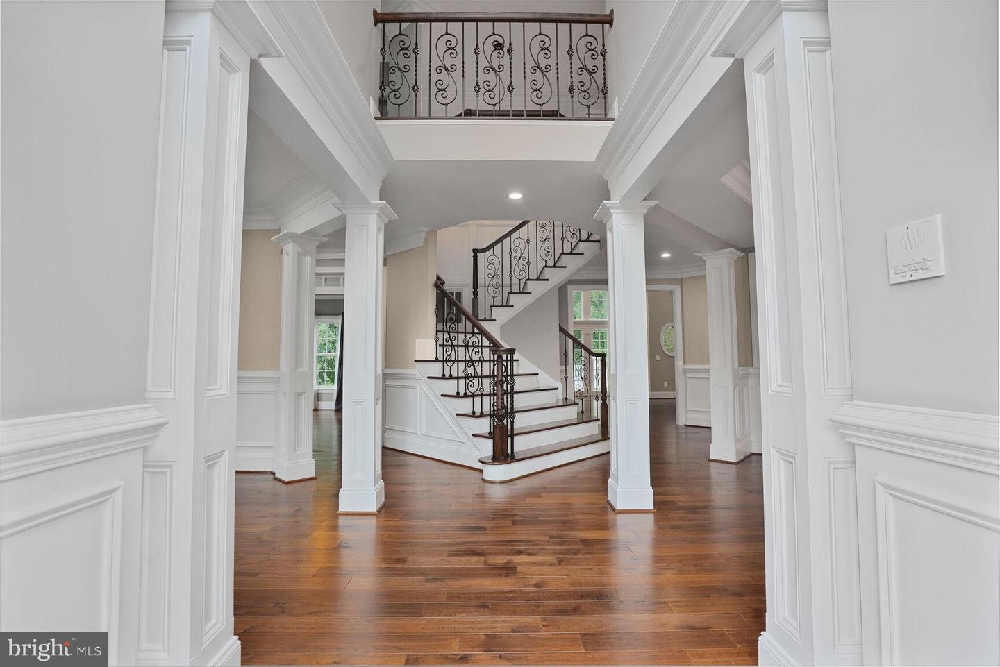 13013 DUNHILL DR, FAIRFAX, Virginia 22030, 5 Bedrooms Bedrooms, ,4 BathroomsBathrooms,Residential,For sale,13013 DUNHILL DR,VAFX2243650 MLS # VAFX2243650