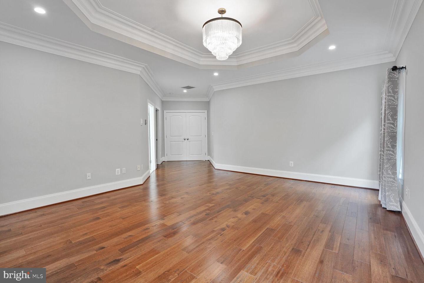 13013 DUNHILL DR, FAIRFAX, Virginia 22030, 5 Bedrooms Bedrooms, ,4 BathroomsBathrooms,Residential,For sale,13013 DUNHILL DR,VAFX2243650 MLS # VAFX2243650