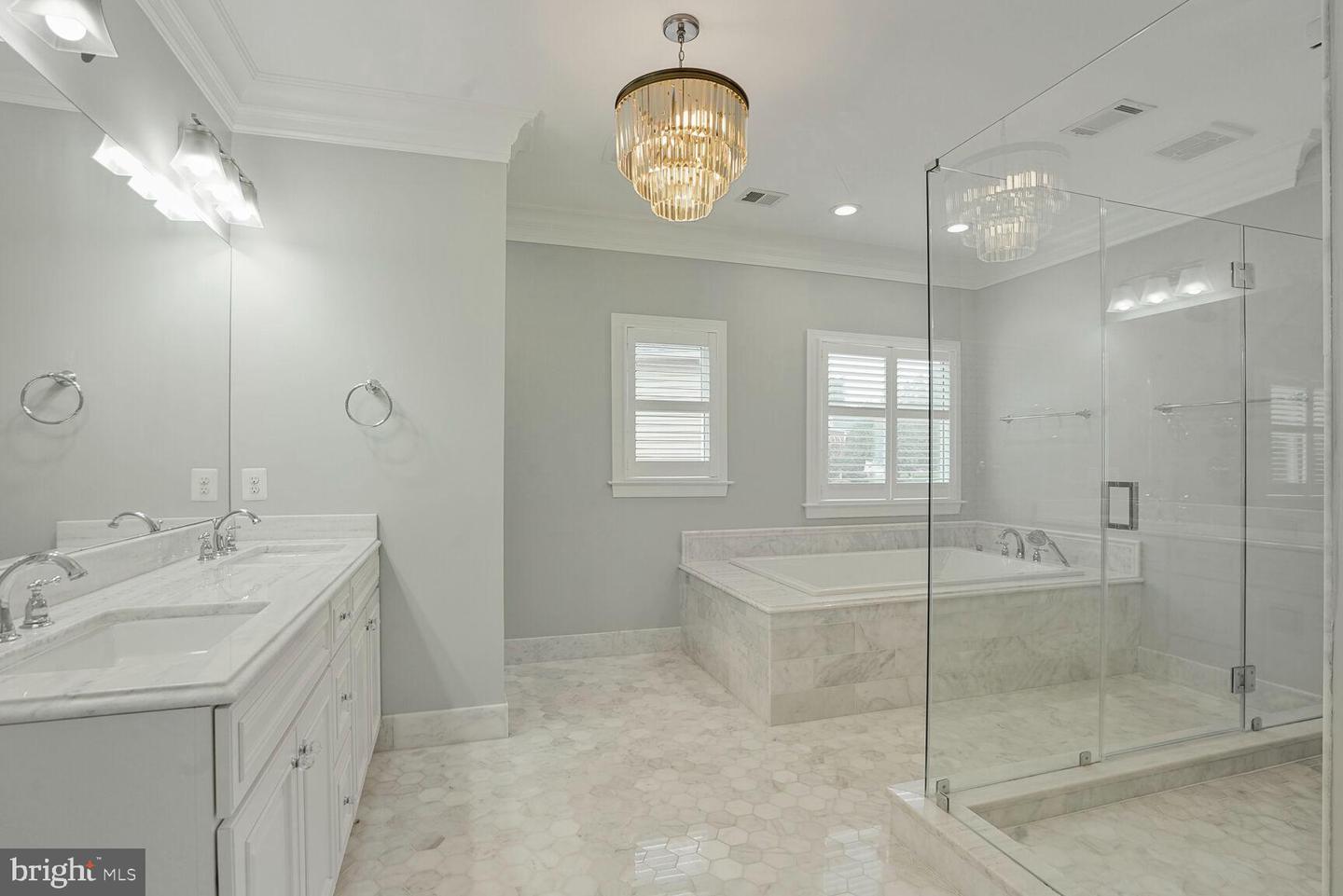 13013 DUNHILL DR, FAIRFAX, Virginia 22030, 5 Bedrooms Bedrooms, ,4 BathroomsBathrooms,Residential,For sale,13013 DUNHILL DR,VAFX2243650 MLS # VAFX2243650