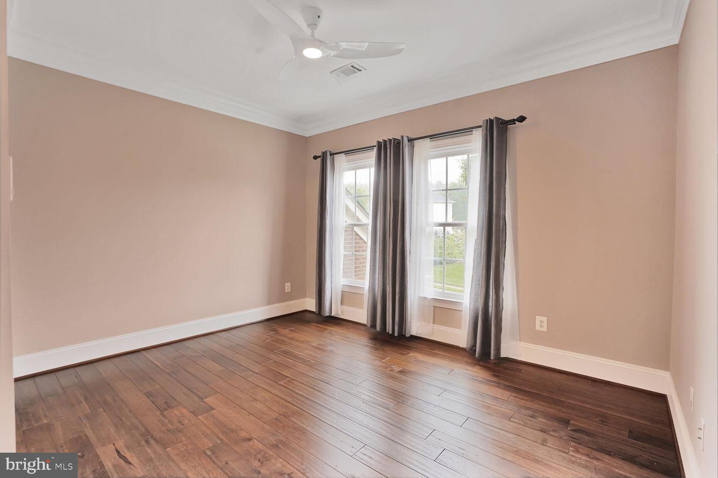 13013 DUNHILL DR, FAIRFAX, Virginia 22030, 5 Bedrooms Bedrooms, ,4 BathroomsBathrooms,Residential,For sale,13013 DUNHILL DR,VAFX2243650 MLS # VAFX2243650