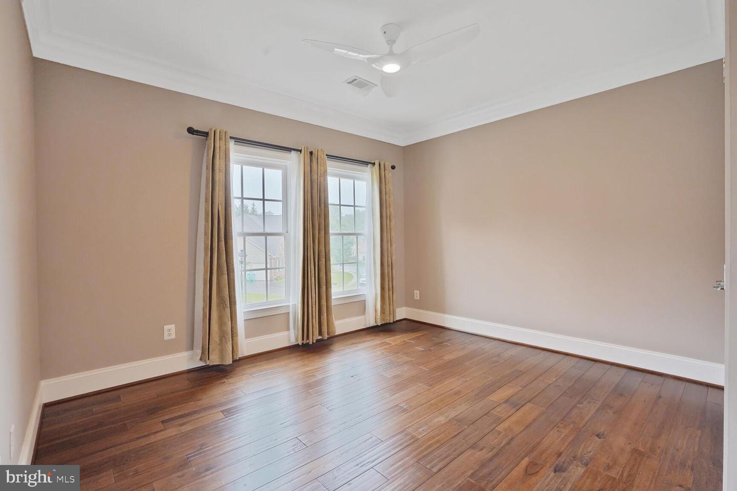 13013 DUNHILL DR, FAIRFAX, Virginia 22030, 5 Bedrooms Bedrooms, ,4 BathroomsBathrooms,Residential,For sale,13013 DUNHILL DR,VAFX2243650 MLS # VAFX2243650