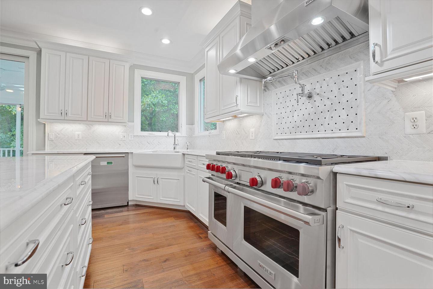 13013 DUNHILL DR, FAIRFAX, Virginia 22030, 5 Bedrooms Bedrooms, ,4 BathroomsBathrooms,Residential,For sale,13013 DUNHILL DR,VAFX2243650 MLS # VAFX2243650