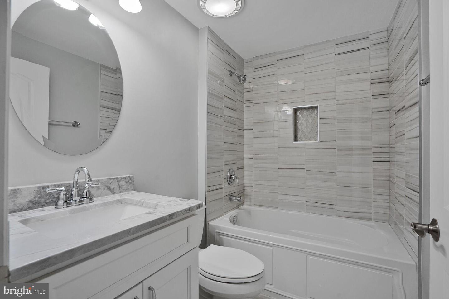 13013 DUNHILL DR, FAIRFAX, Virginia 22030, 5 Bedrooms Bedrooms, ,4 BathroomsBathrooms,Residential,For sale,13013 DUNHILL DR,VAFX2243650 MLS # VAFX2243650