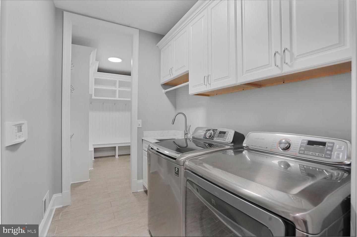 13013 DUNHILL DR, FAIRFAX, Virginia 22030, 5 Bedrooms Bedrooms, ,4 BathroomsBathrooms,Residential,For sale,13013 DUNHILL DR,VAFX2243650 MLS # VAFX2243650