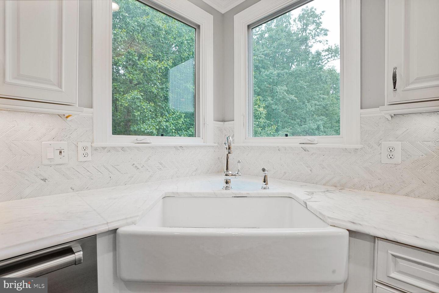 13013 DUNHILL DR, FAIRFAX, Virginia 22030, 5 Bedrooms Bedrooms, ,4 BathroomsBathrooms,Residential,For sale,13013 DUNHILL DR,VAFX2243650 MLS # VAFX2243650