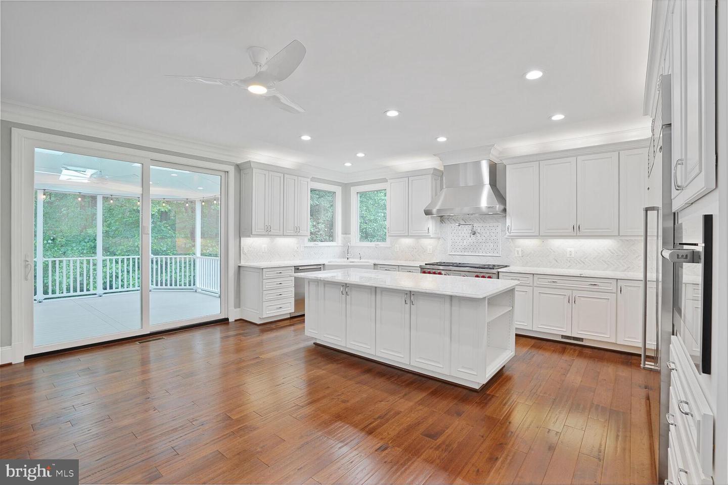 13013 DUNHILL DR, FAIRFAX, Virginia 22030, 5 Bedrooms Bedrooms, ,4 BathroomsBathrooms,Residential,For sale,13013 DUNHILL DR,VAFX2243650 MLS # VAFX2243650