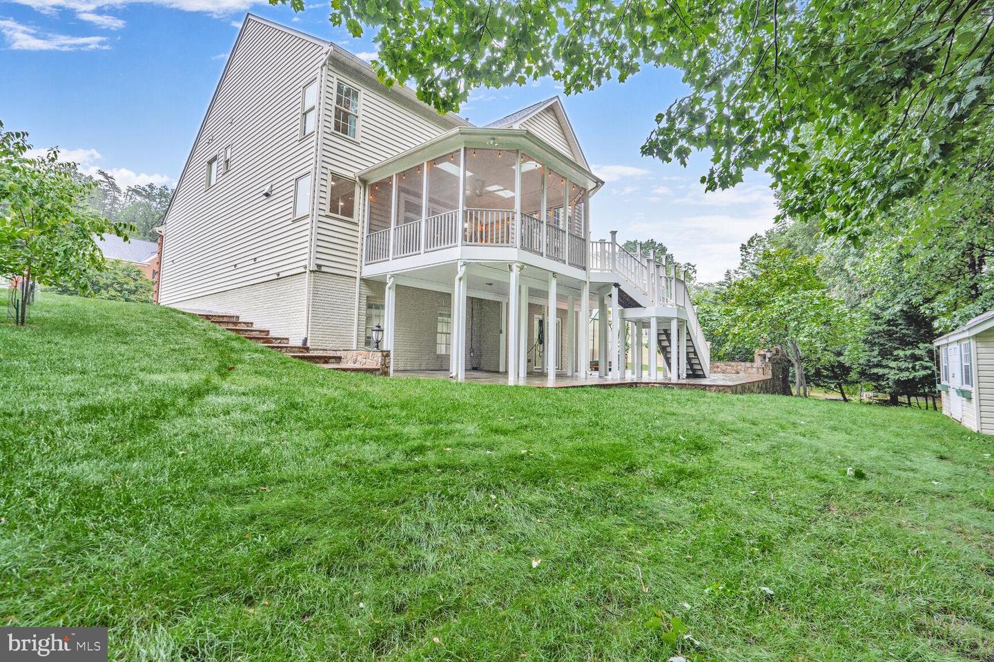 13013 DUNHILL DR, FAIRFAX, Virginia 22030, 5 Bedrooms Bedrooms, ,4 BathroomsBathrooms,Residential,For sale,13013 DUNHILL DR,VAFX2243650 MLS # VAFX2243650