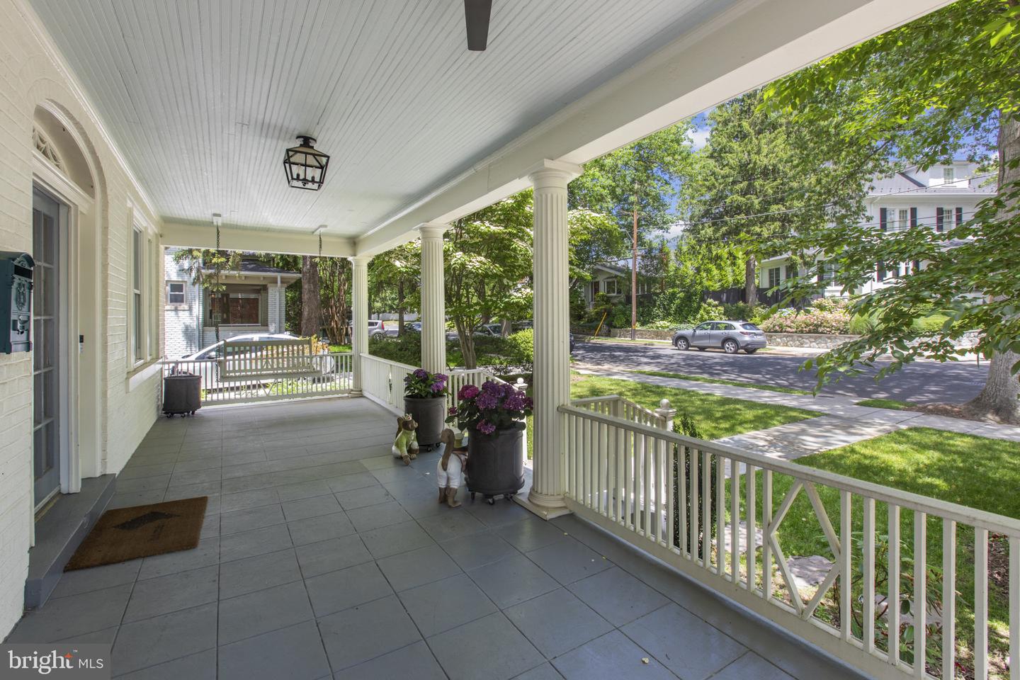 6200 BROAD BRANCH RD NW, WASHINGTON, District Of Columbia 20015, 5 Bedrooms Bedrooms, ,3 BathroomsBathrooms,Residential,For sale,6200 BROAD BRANCH RD NW,DCDC2202808 MLS # DCDC2202808