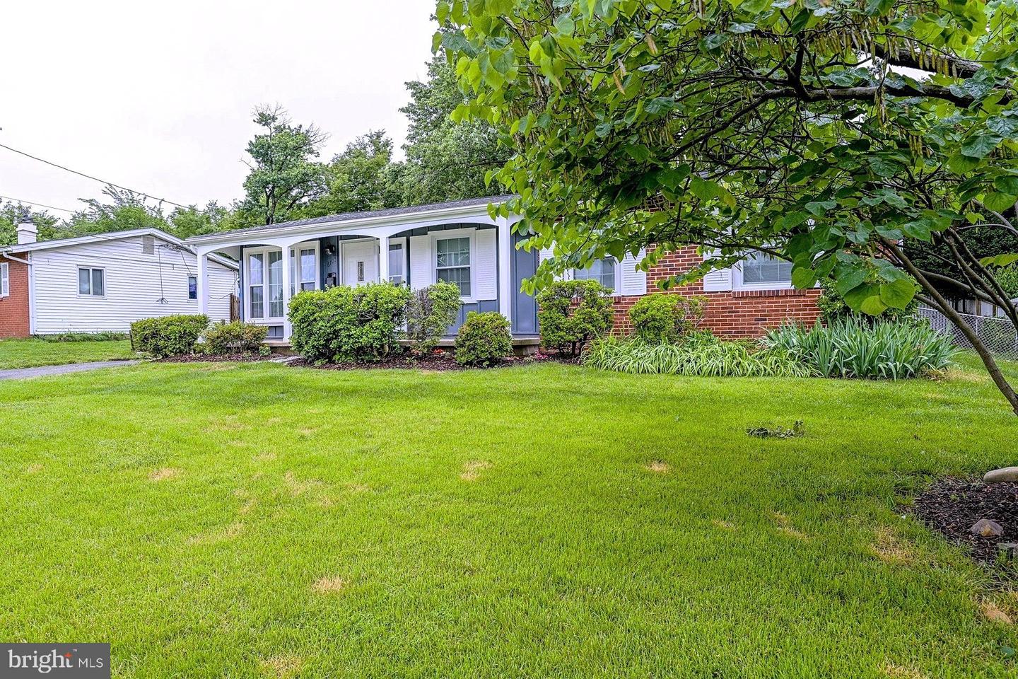 6728 BOWIE DR, SPRINGFIELD, Virginia 22150, 4 Bedrooms Bedrooms, ,2 BathroomsBathrooms,Residential,For sale,6728 BOWIE DR,VAFX2243506 MLS # VAFX2243506