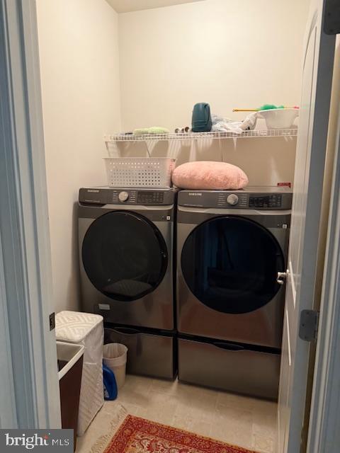 42621 OFFENHAM TER, CHANTILLY, Virginia 20152, 4 Bedrooms Bedrooms, ,3 BathroomsBathrooms,Residential,For sale,42621 OFFENHAM TER,VALO2097980 MLS # VALO2097980