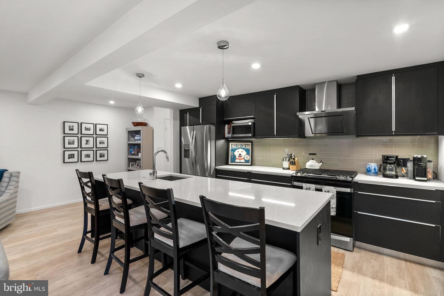 2815 39TH ST NW, WASHINGTON, District Of Columbia 20007, 6 Bedrooms Bedrooms, ,4 BathroomsBathrooms,Residential,For sale,2815 39TH ST NW,DCDC2202782 MLS # DCDC2202782