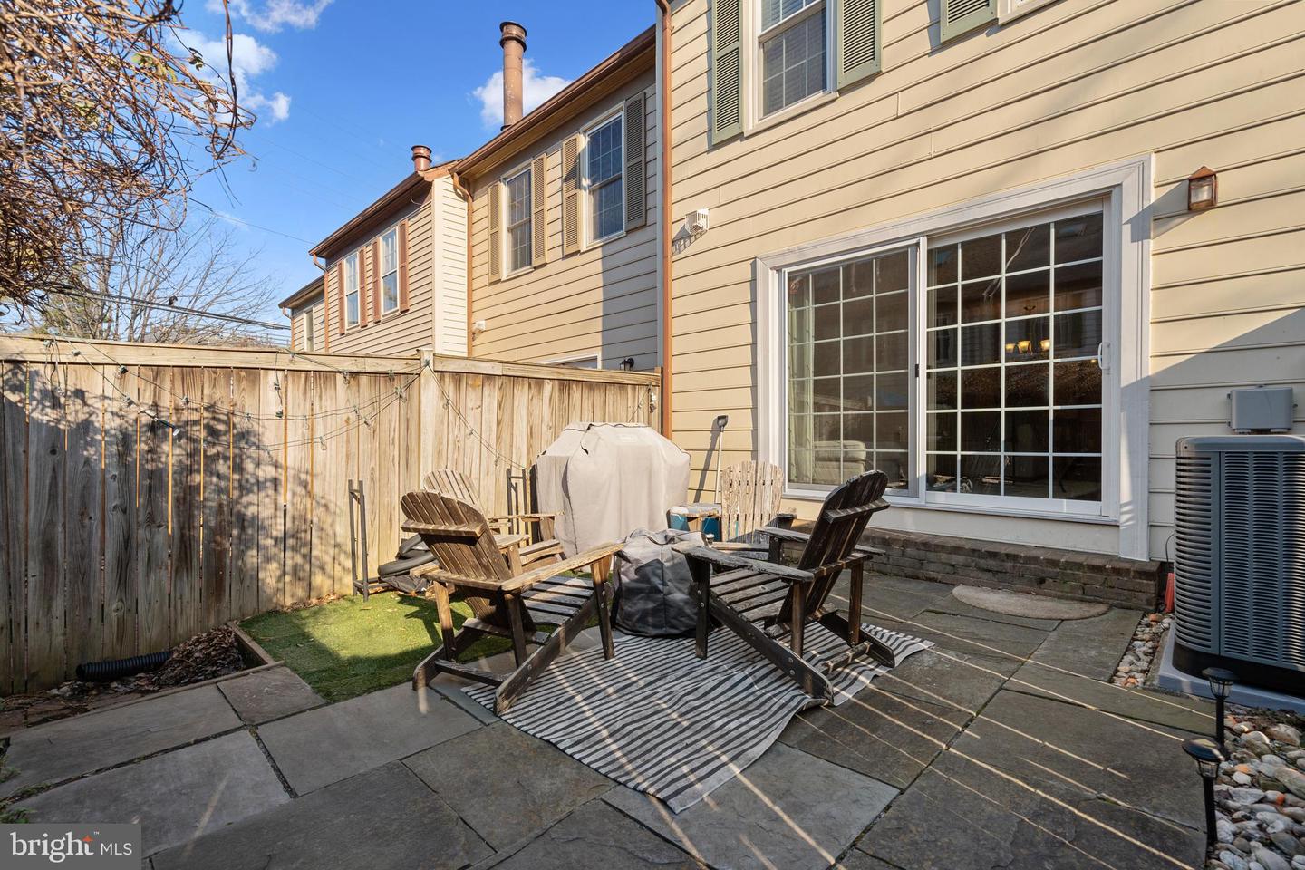 416 W GLEBE RD, ALEXANDRIA, Virginia 22305, 3 Bedrooms Bedrooms, ,2 BathroomsBathrooms,Residential,For sale,416 W GLEBE RD,VAAX2045794 MLS # VAAX2045794