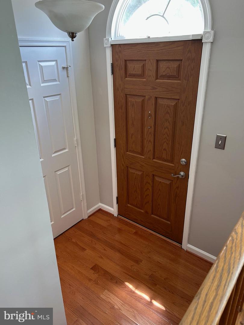 15496 TRAVAILER CT, WOODBRIDGE, Virginia 22193, 4 Bedrooms Bedrooms, ,3 BathroomsBathrooms,Residential,For sale,15496 TRAVAILER CT,VAPW2095706 MLS # VAPW2095706