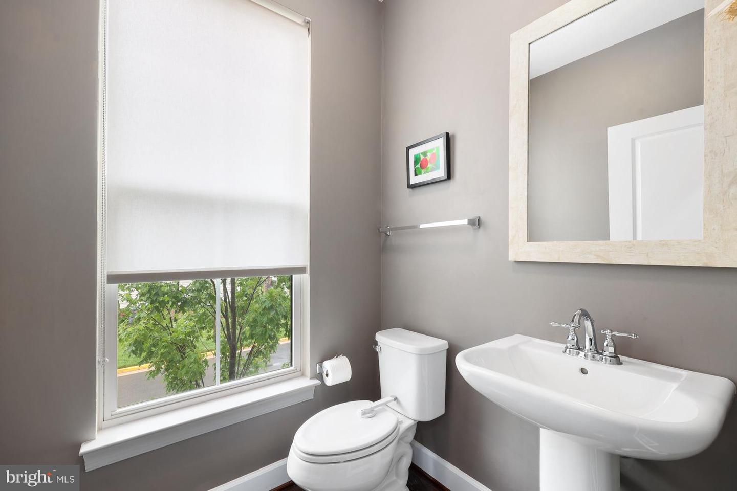 42271 OTTER CREEK TER, ASHBURN, Virginia 20148, 3 Bedrooms Bedrooms, ,3 BathroomsBathrooms,Residential,For sale,42271 OTTER CREEK TER,VALO2098078 MLS # VALO2098078