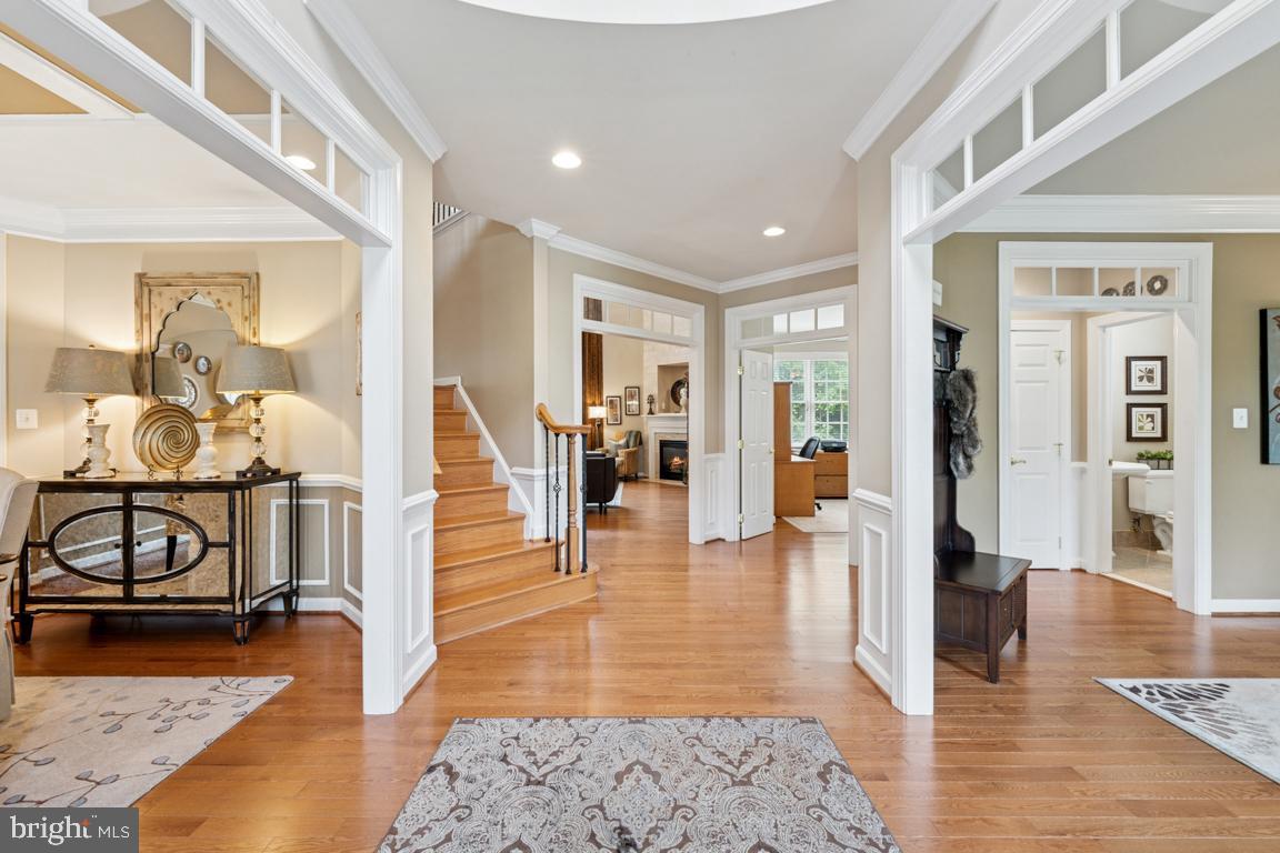 4872 AUTUMN GLORY WAY, CHANTILLY, Virginia 20151, 4 Bedrooms Bedrooms, ,4 BathroomsBathrooms,Residential,For sale,4872 AUTUMN GLORY WAY,VAFX2243714 MLS # VAFX2243714