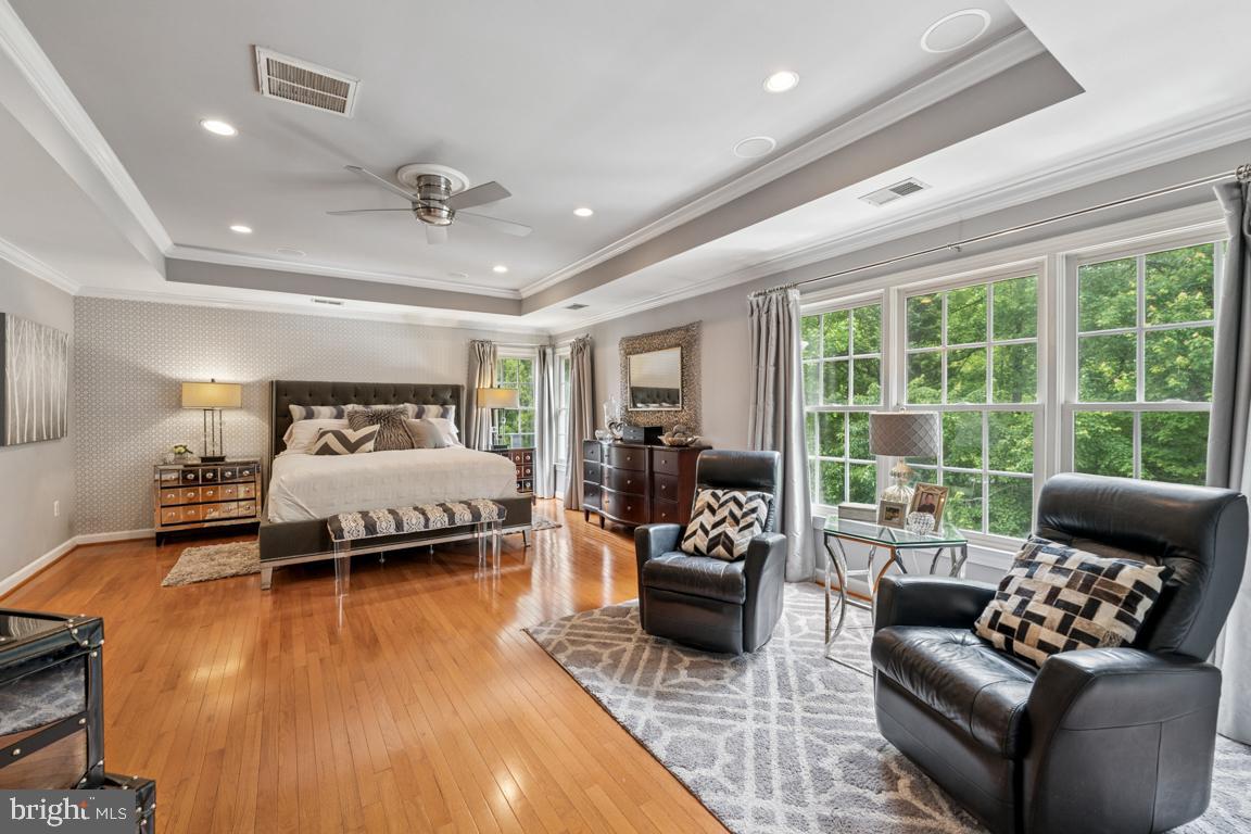 4872 AUTUMN GLORY WAY, CHANTILLY, Virginia 20151, 4 Bedrooms Bedrooms, ,4 BathroomsBathrooms,Residential,For sale,4872 AUTUMN GLORY WAY,VAFX2243714 MLS # VAFX2243714