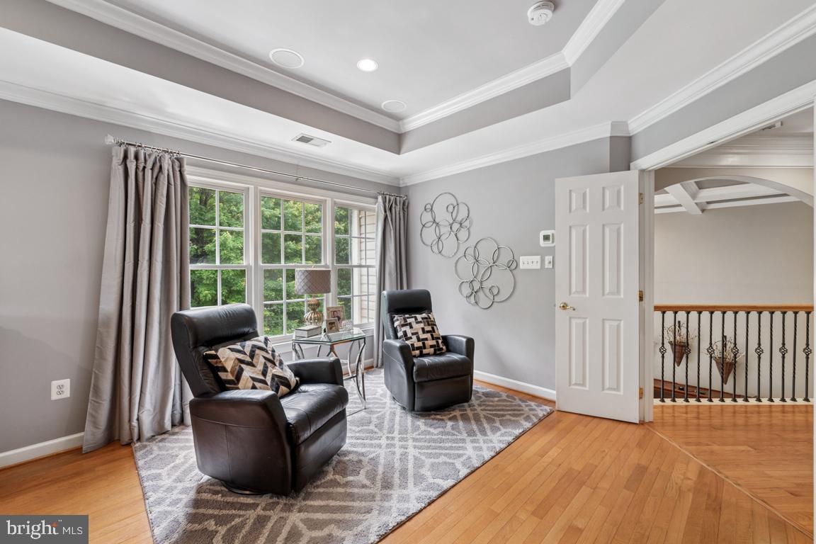 4872 AUTUMN GLORY WAY, CHANTILLY, Virginia 20151, 4 Bedrooms Bedrooms, ,4 BathroomsBathrooms,Residential,For sale,4872 AUTUMN GLORY WAY,VAFX2243714 MLS # VAFX2243714