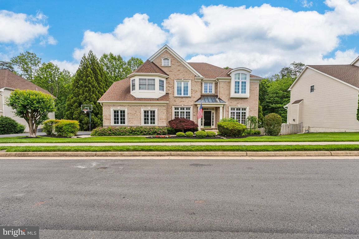 4872 AUTUMN GLORY WAY, CHANTILLY, Virginia 20151, 4 Bedrooms Bedrooms, ,4 BathroomsBathrooms,Residential,For sale,4872 AUTUMN GLORY WAY,VAFX2243714 MLS # VAFX2243714