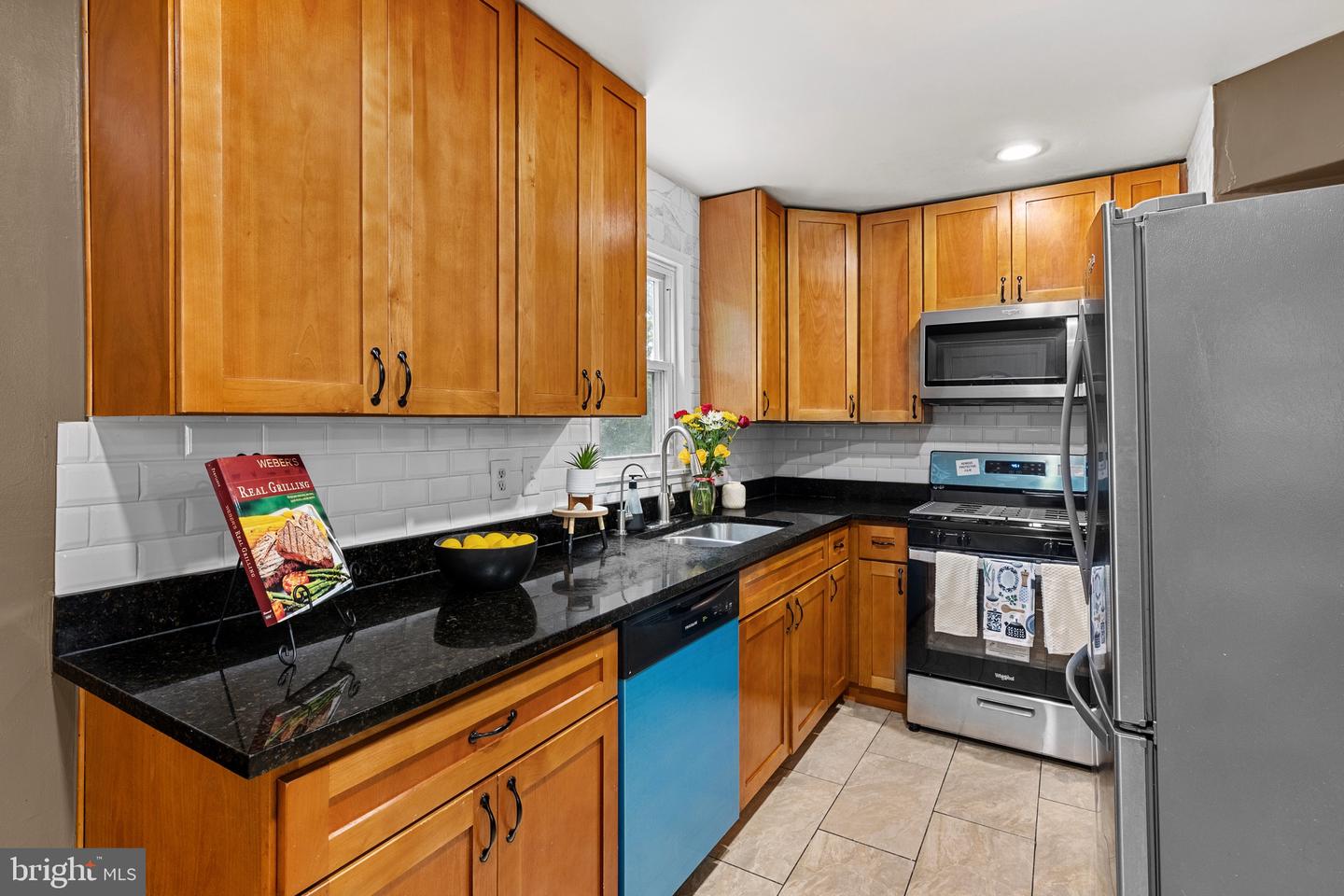 2322 FORT DR, ALEXANDRIA, Virginia 22303, 6 Bedrooms Bedrooms, ,3 BathroomsBathrooms,Residential,For sale,2322 FORT DR,VAFX2243730 MLS # VAFX2243730