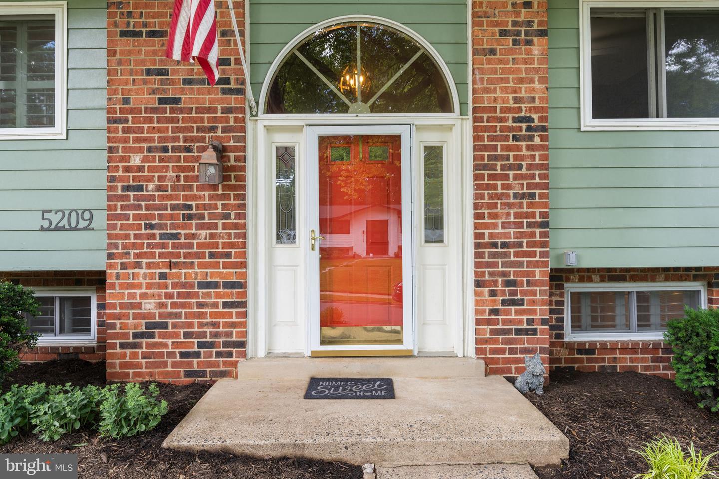 5209 STONINGTON DR, FAIRFAX, Virginia 22032, 4 Bedrooms Bedrooms, ,2 BathroomsBathrooms,Residential,For sale,5209 STONINGTON DR,VAFX2243740 MLS # VAFX2243740