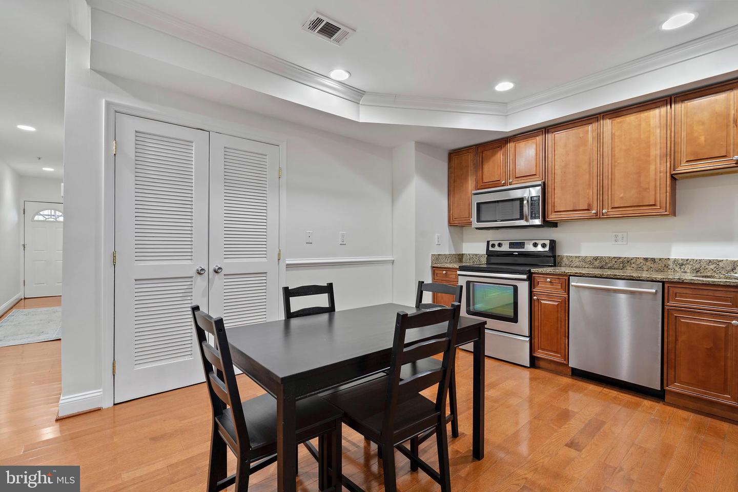 408 KENNEDY ST NW #202, WASHINGTON, District Of Columbia 20011, 2 Bedrooms Bedrooms, ,2 BathroomsBathrooms,Residential,For sale,408 KENNEDY ST NW #202,DCDC2202874 MLS # DCDC2202874