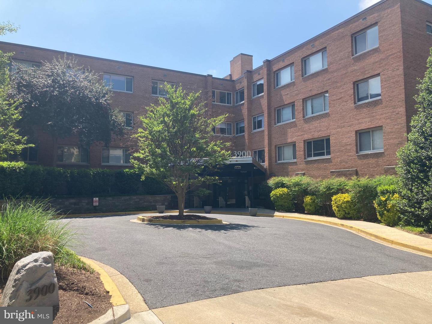 3900 TUNLAW RD NW #419, WASHINGTON, District Of Columbia 20007, 1 Bedroom Bedrooms, ,1 BathroomBathrooms,Residential,For sale,3900 TUNLAW RD NW #419,DCDC2202942 MLS # DCDC2202942
